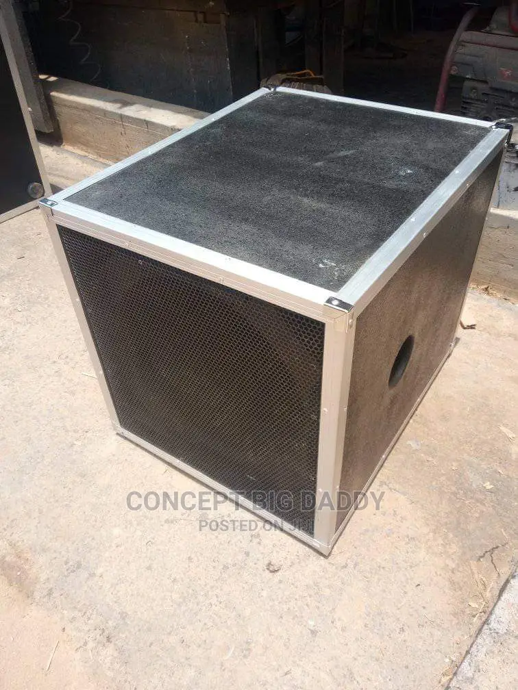 Single Speaker Box