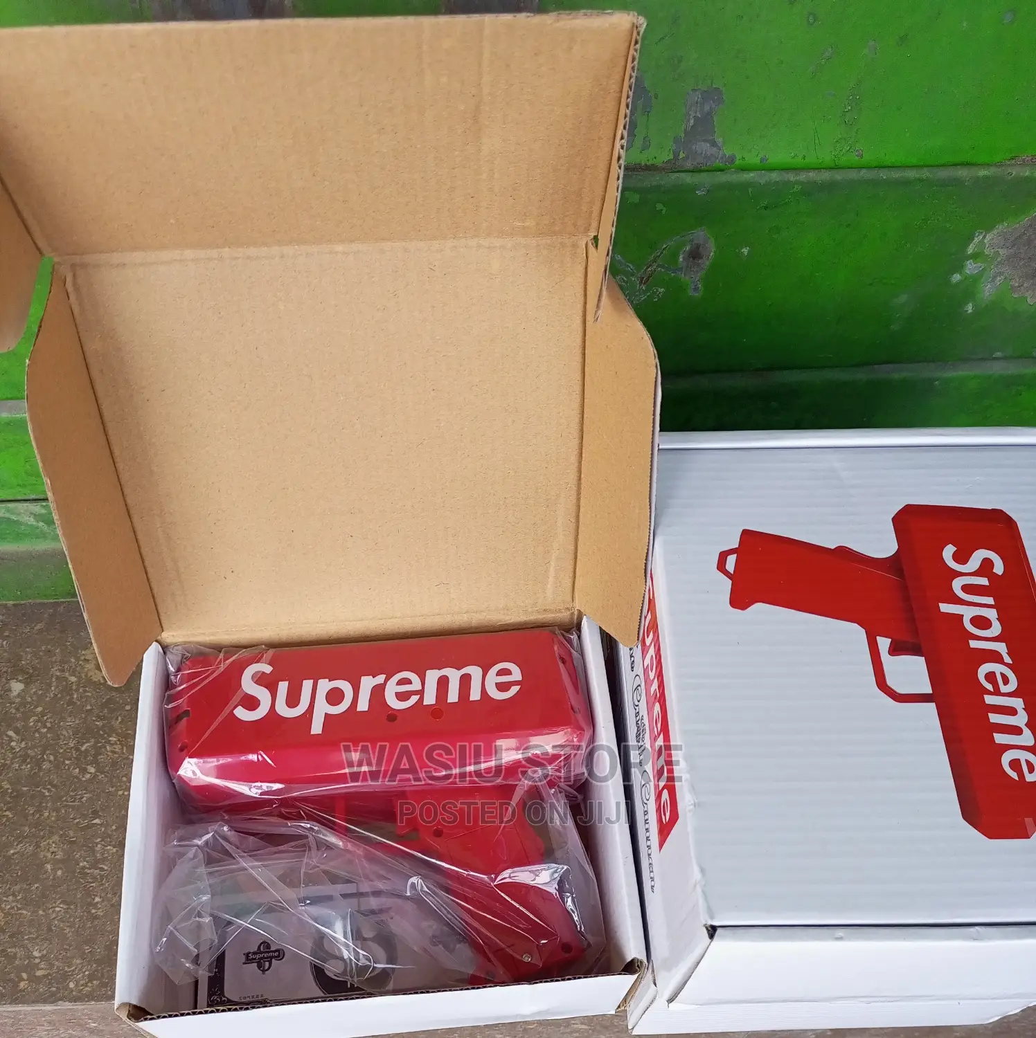 Supreme Money Spray Gun