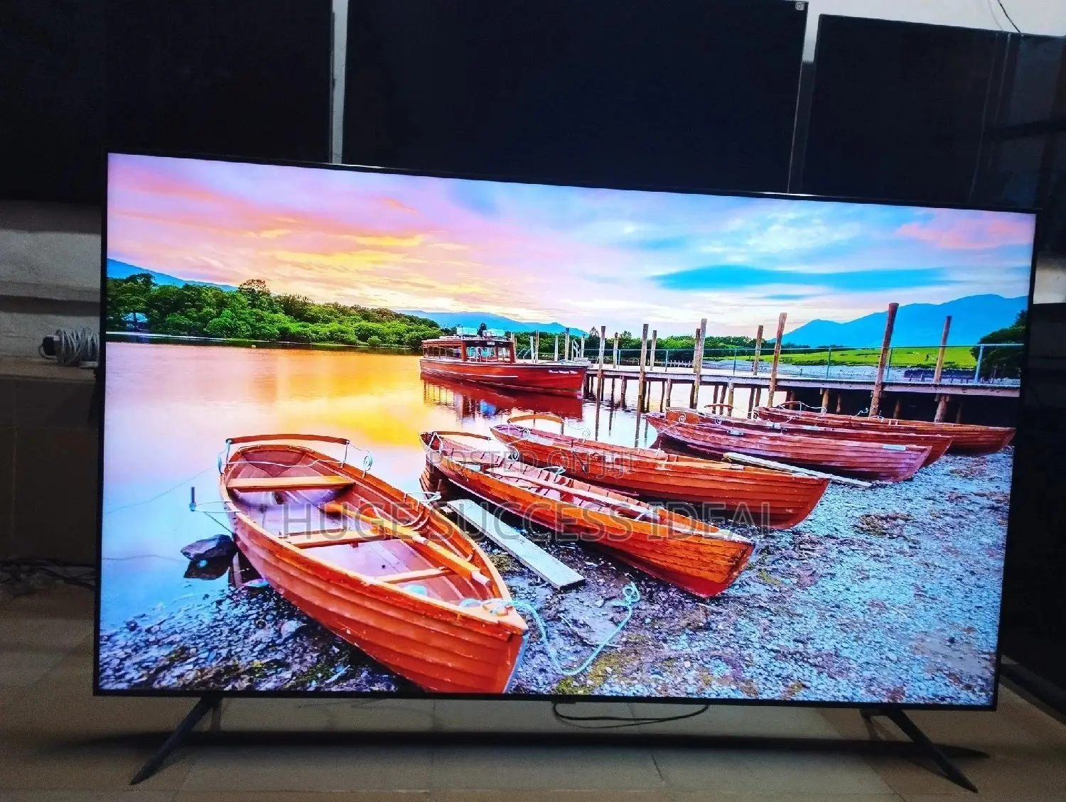 SAMSUNG 190cm 75 Inch TU8000 Smart Crystal UHD TV