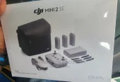 DJI Mini 2 SE Fly More Combo Drone