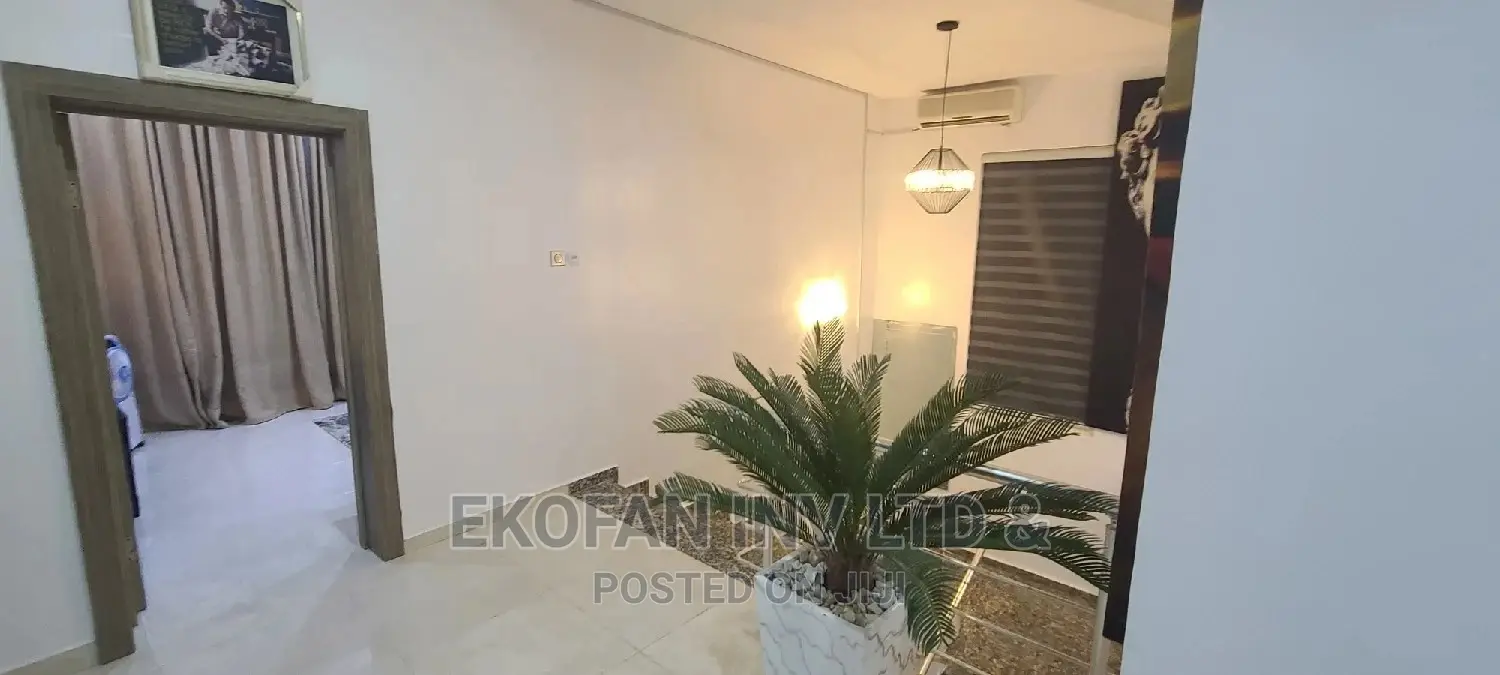 Shortlet Luxury Apartment for Rent in Ajah