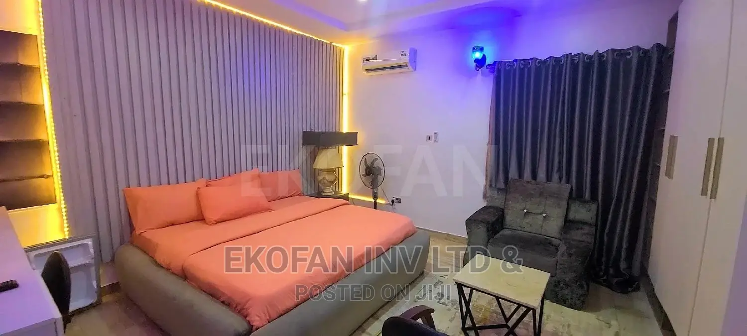 Luxury 1 Bedroom Shortlet Apartment VGC