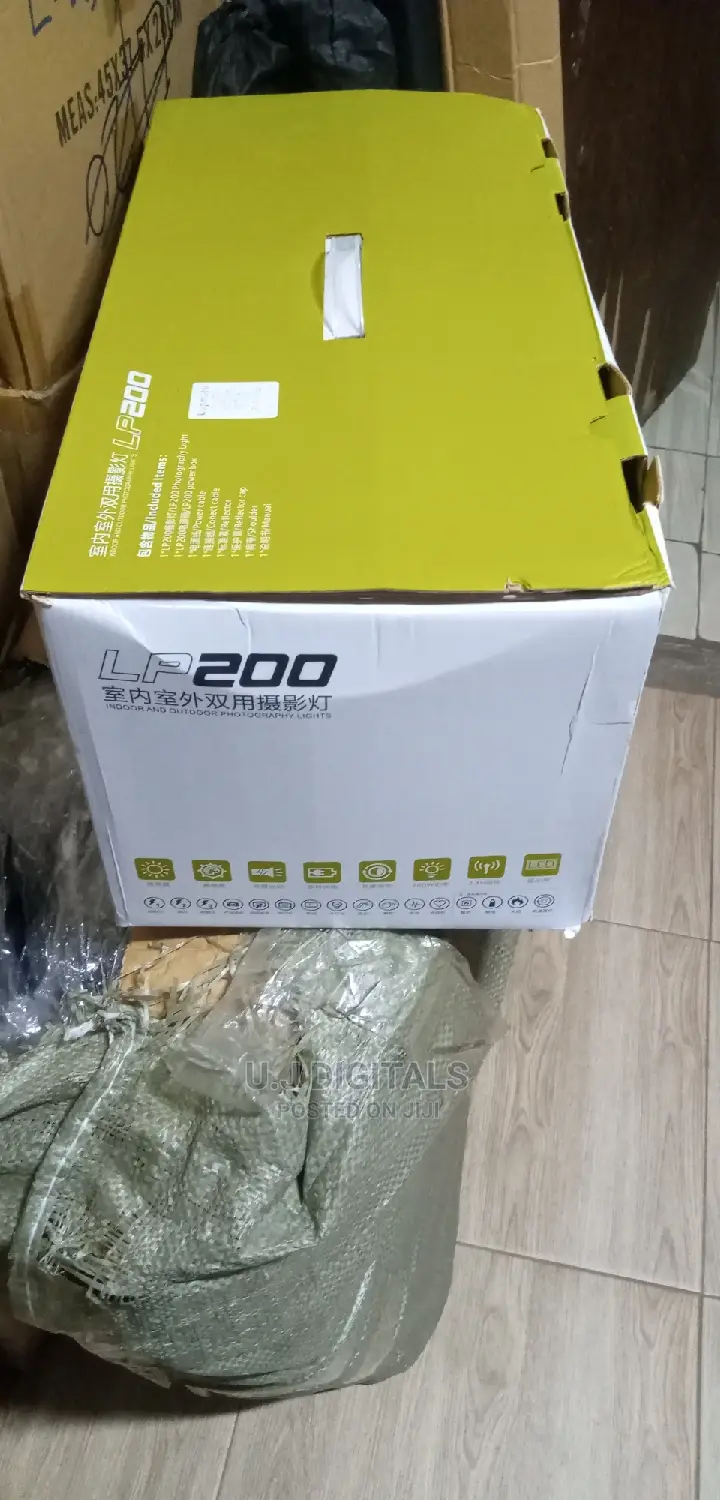 LOPHOTO Lp200bi Professional LED Video Light