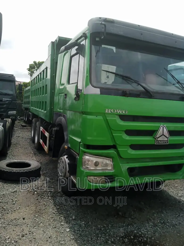 Tipper Truck Vehicle