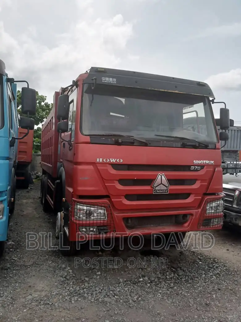 Tipper Truck Vehicle