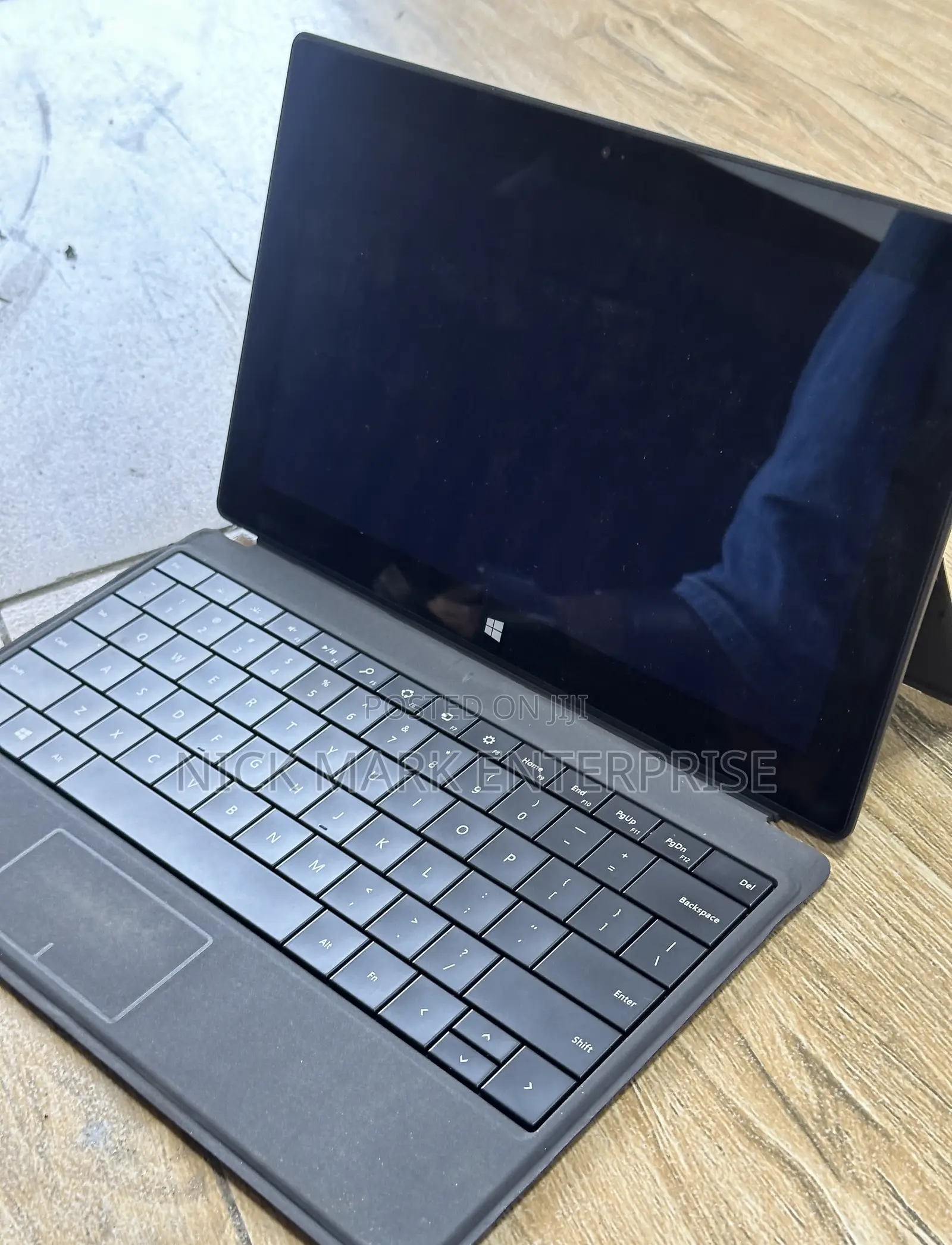 Laptop Microsoft Surface Book 2GB Intel Core 2 Quad SSD 32GB