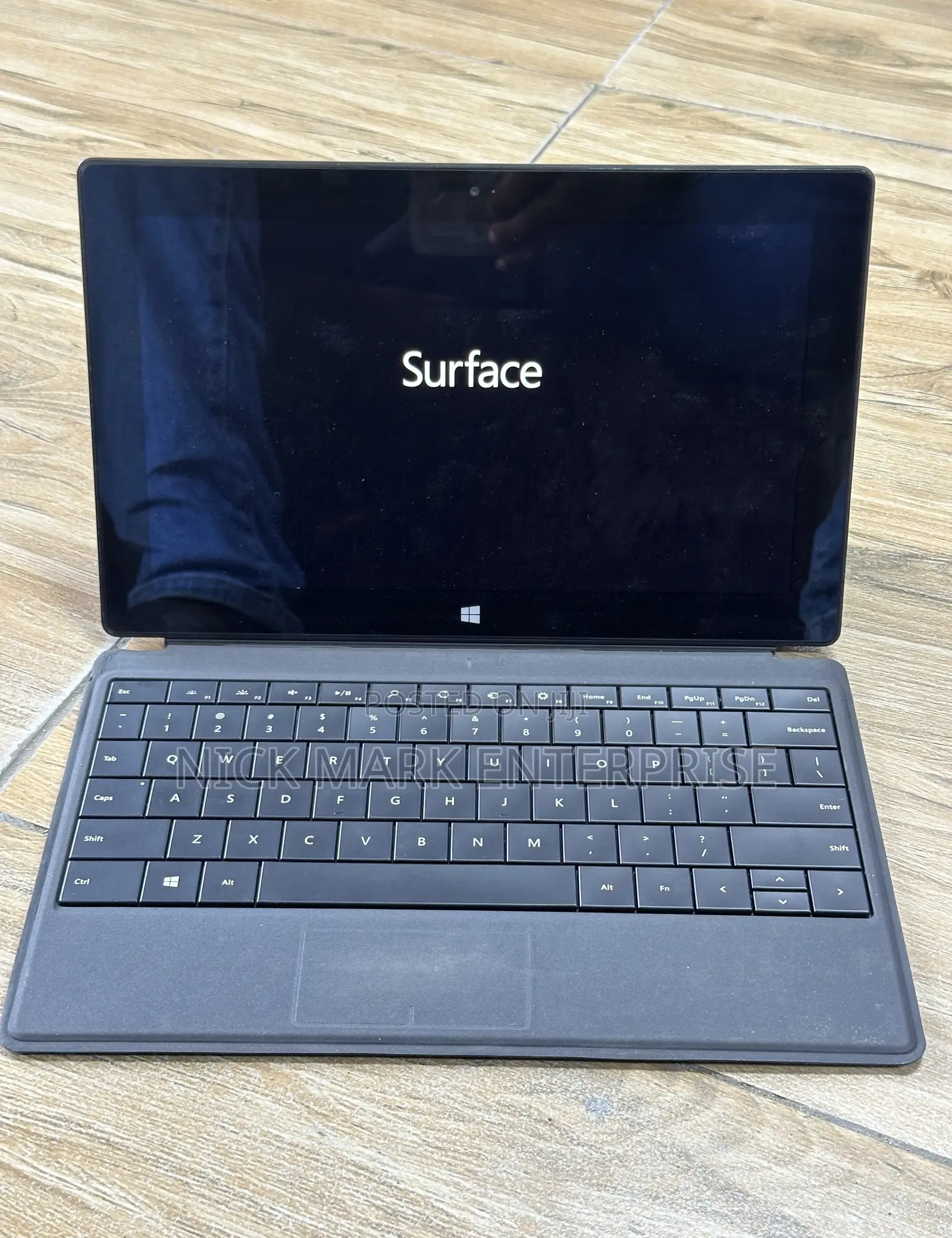 Laptop Microsoft Surface Book 2GB Intel Core 2 Quad SSD 32GB