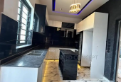 4bdrm Duplex in Ajah Lagos, Crown Estate for sale