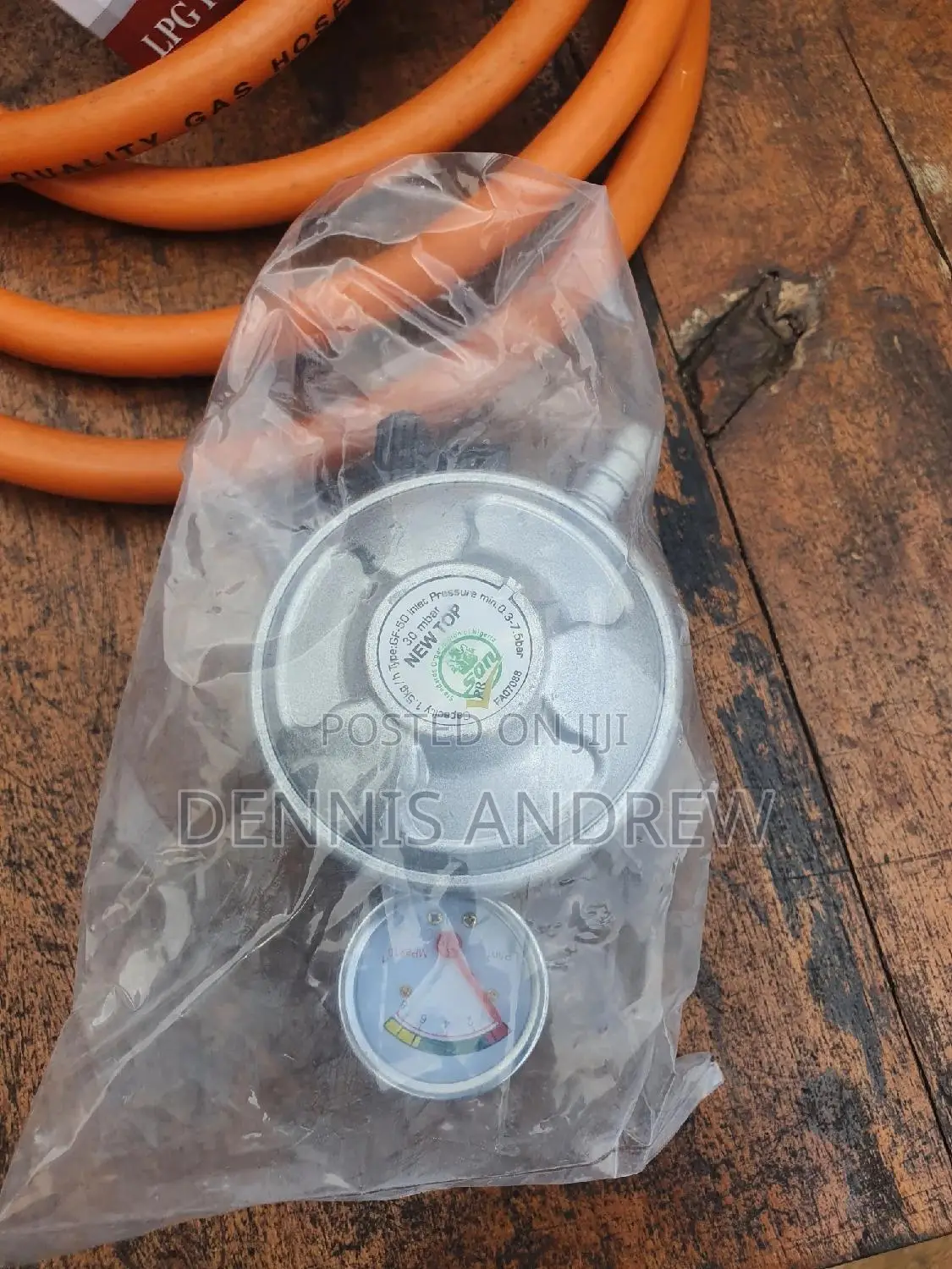 Gas Cylinder Regulator With Guage