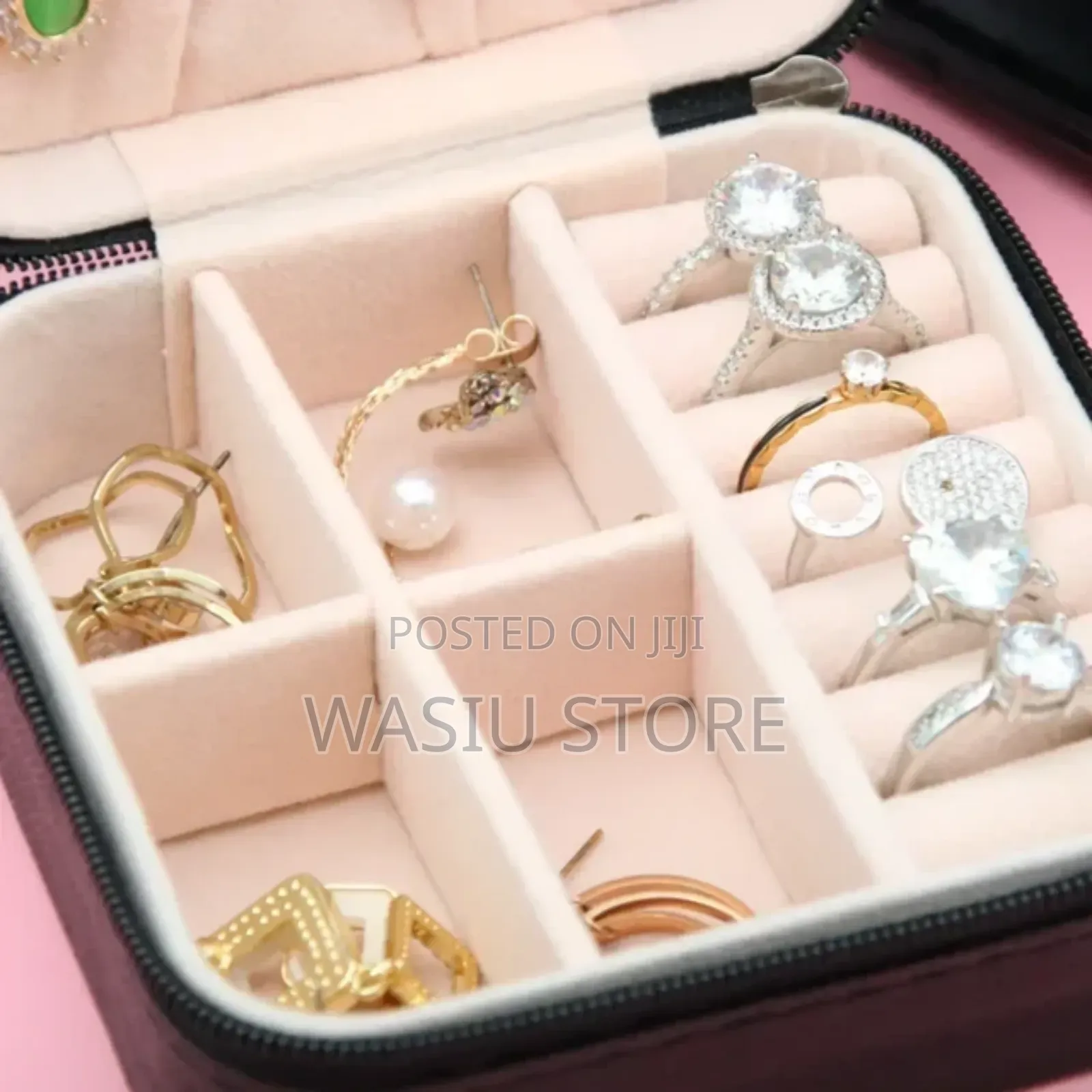 Multi-Grid Jewelry Storage Box