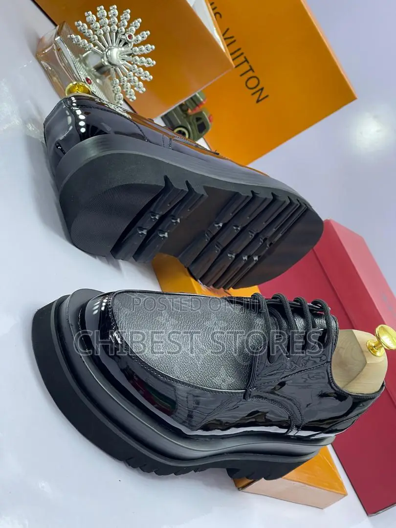 Luxury Louis Vuitton Mens Shoes