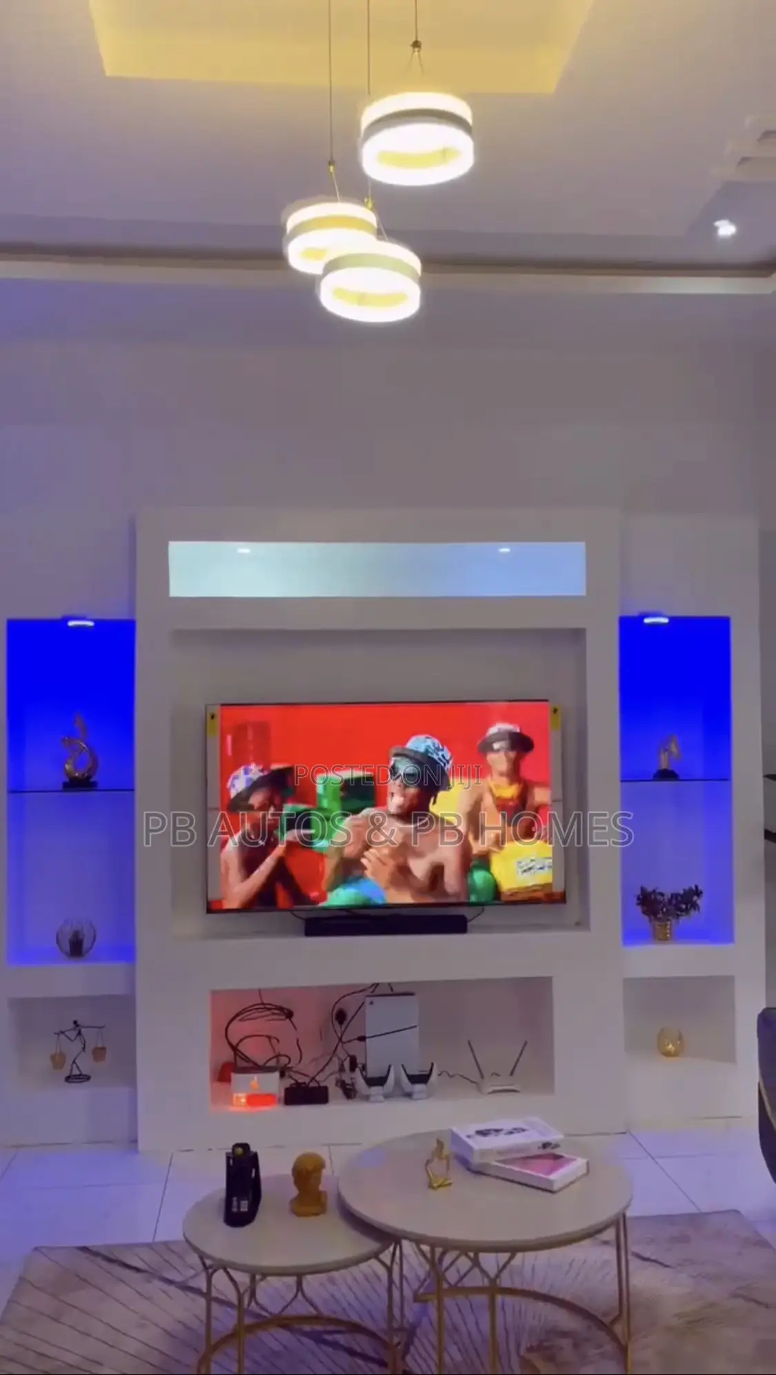 4 Bedroom Party Apartment