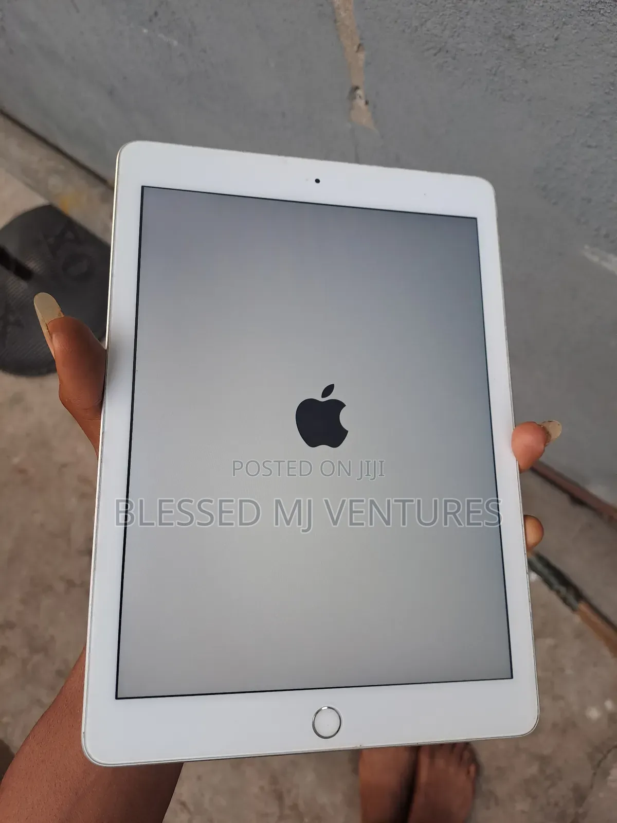 Apple iPad 5 (2022) 128 GB White