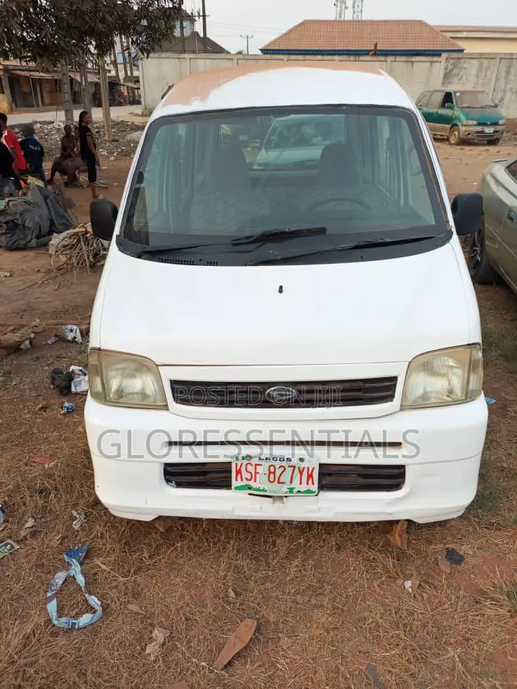 Daihatsu Hijet 2004 White
