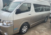 Toyota HiAce 2011 White