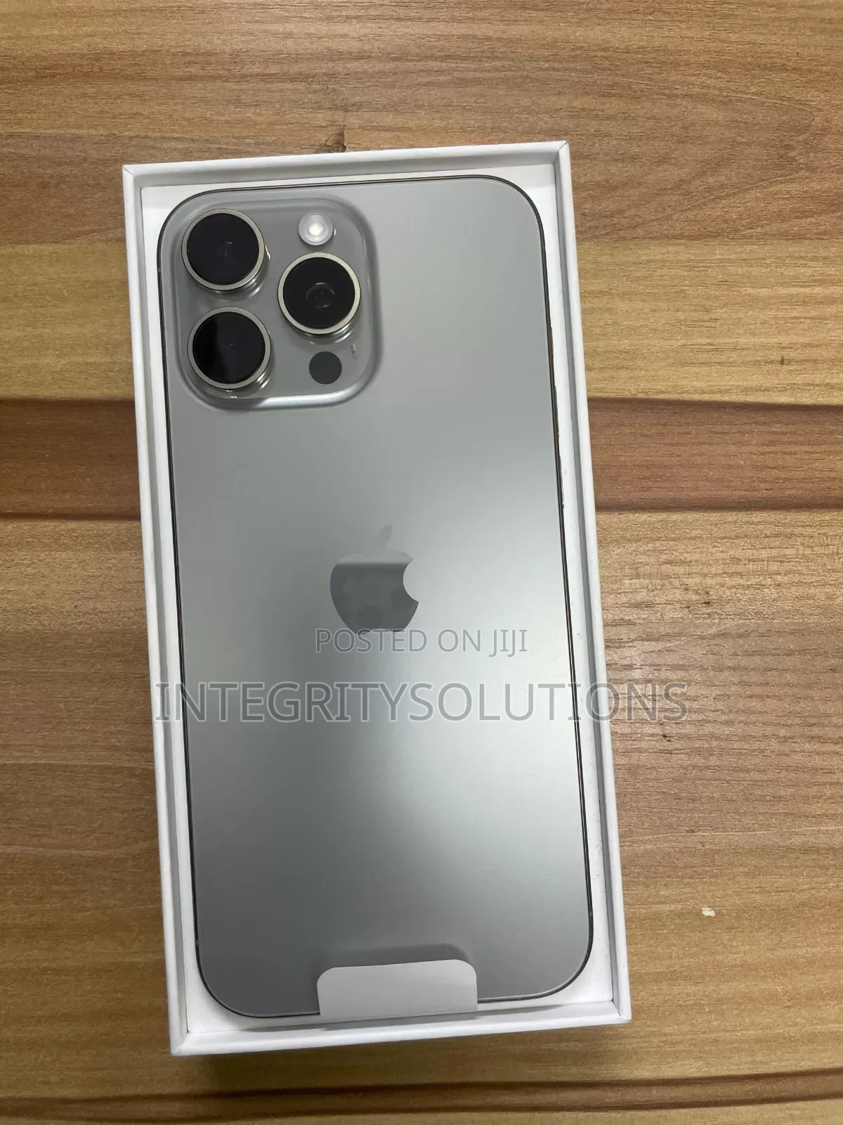 New Apple iPhone 16 Pro Max 256 GB Black