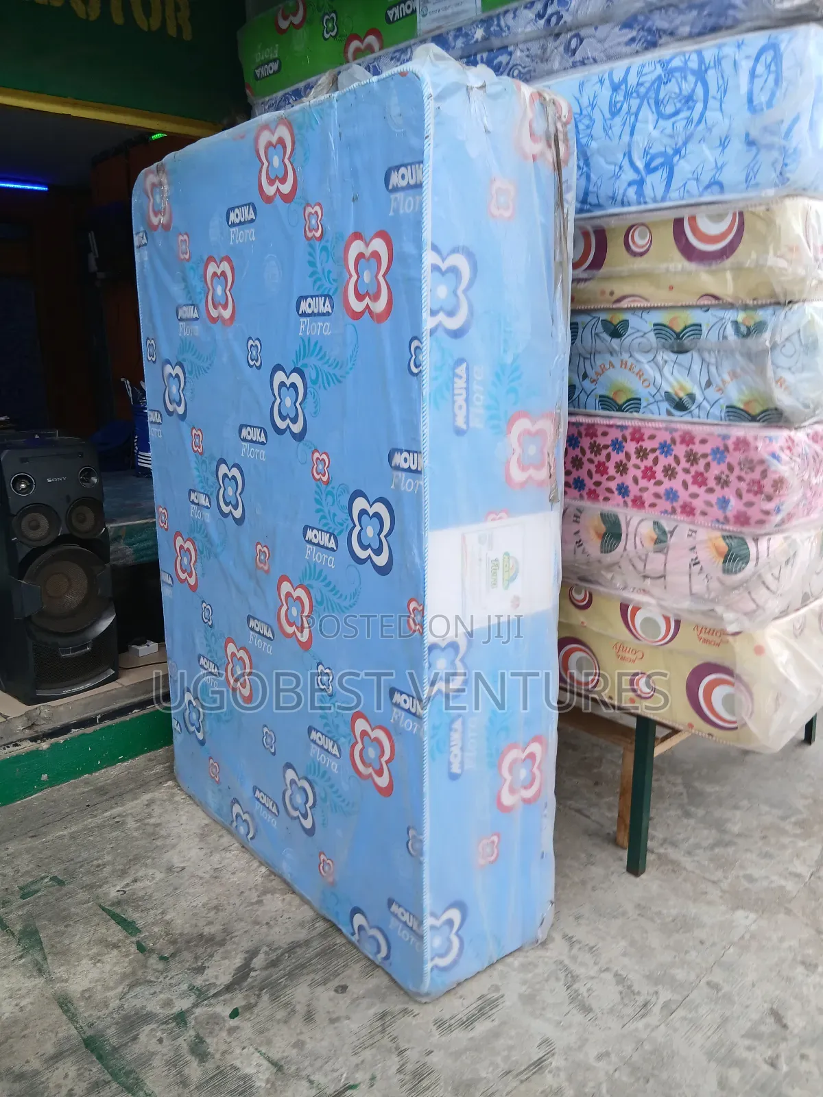 4.5*6*16 Inches Mouka Foam Flora