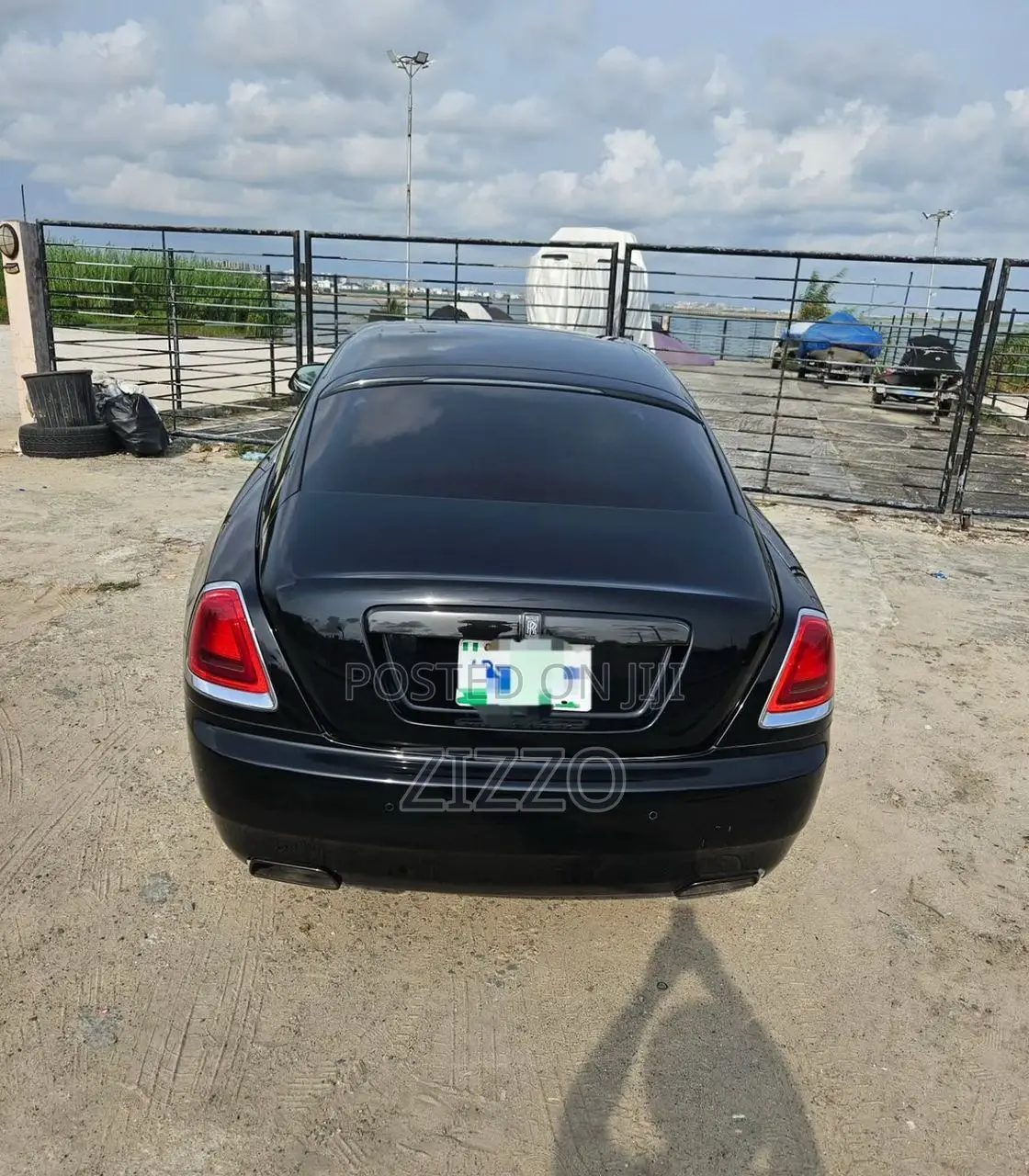 Rolls-Royce Wraith 6.6 RWD 2018 Black