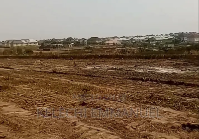 170670818_NzE1LTE2MDAtOWVjM2M4MDA1YQ