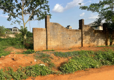 170742616_MTYwMC0xMjAwLTVkNDk2OTE2MTg