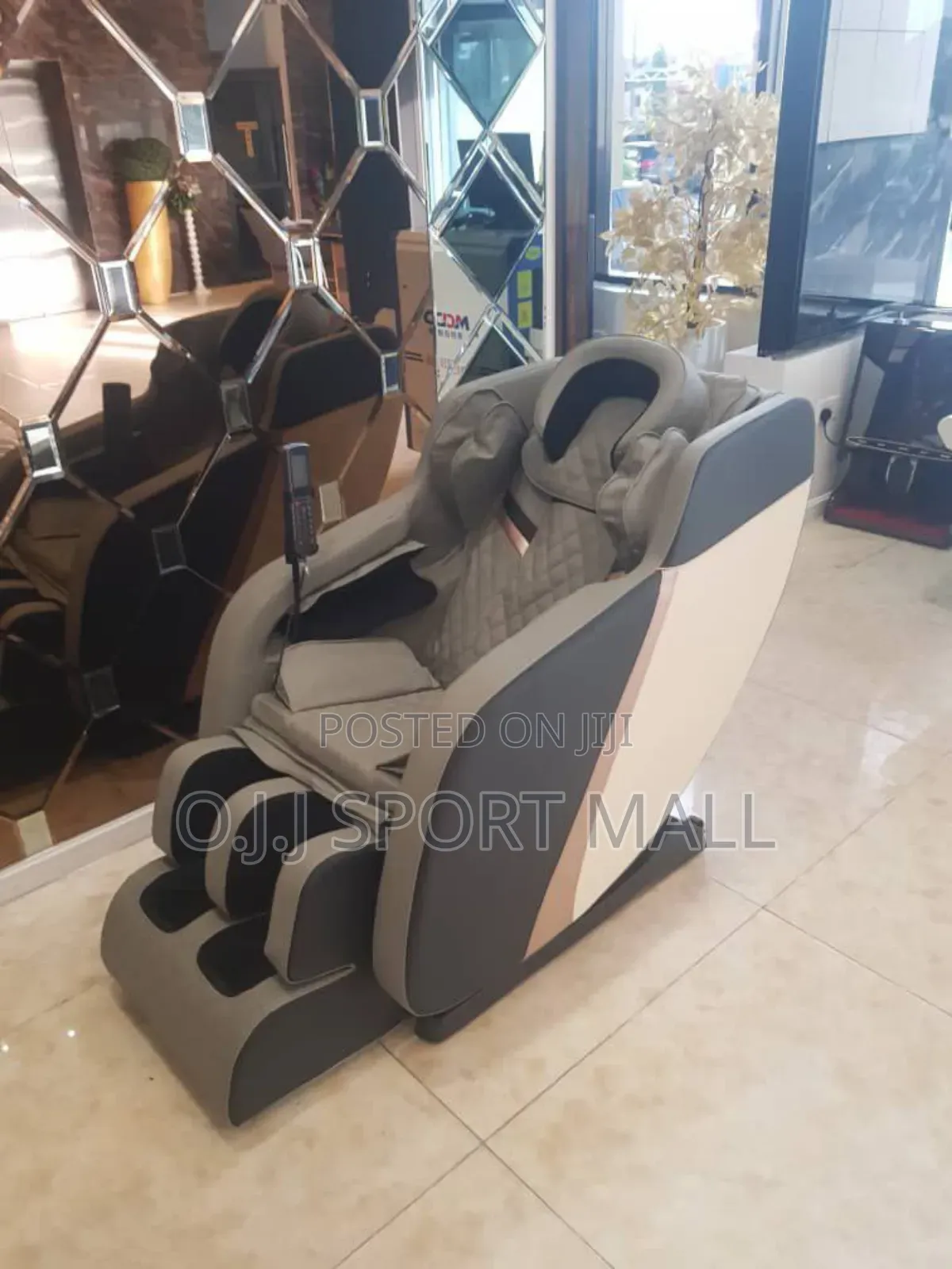 Luxury Cushion Therapy Massage Chair
