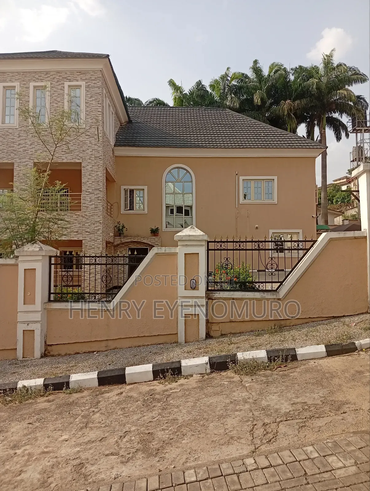 6bdrm Duplex in Maitama for rent