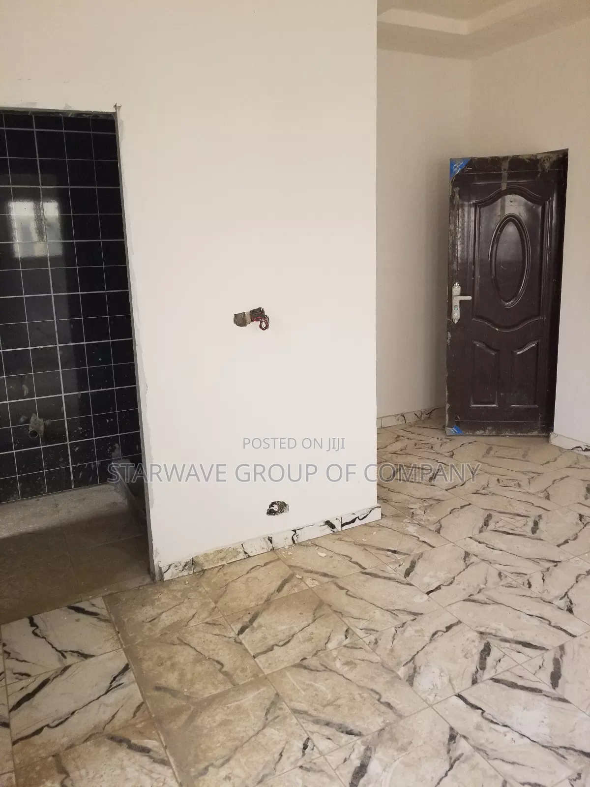 2bdrm Apartment in Paradise 2 Estate, Life Camp for rent