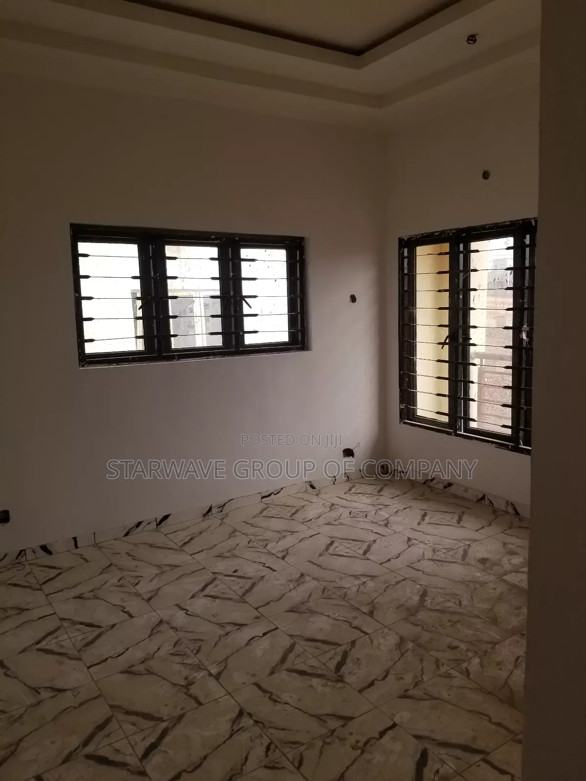 2bdrm Apartment in Paradise 2 Estate, Life Camp for rent