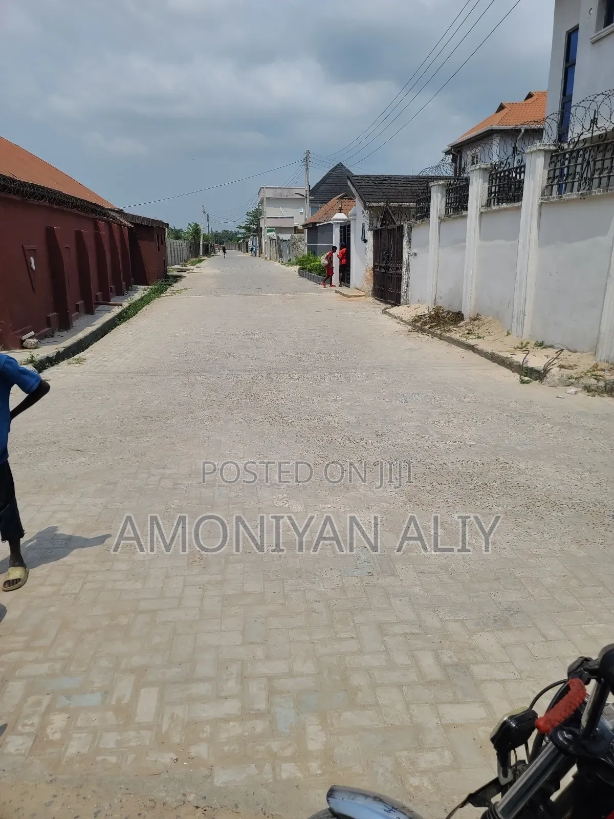 8bdrm Block of Flats in Paradise Estate, Ibeju for Rent