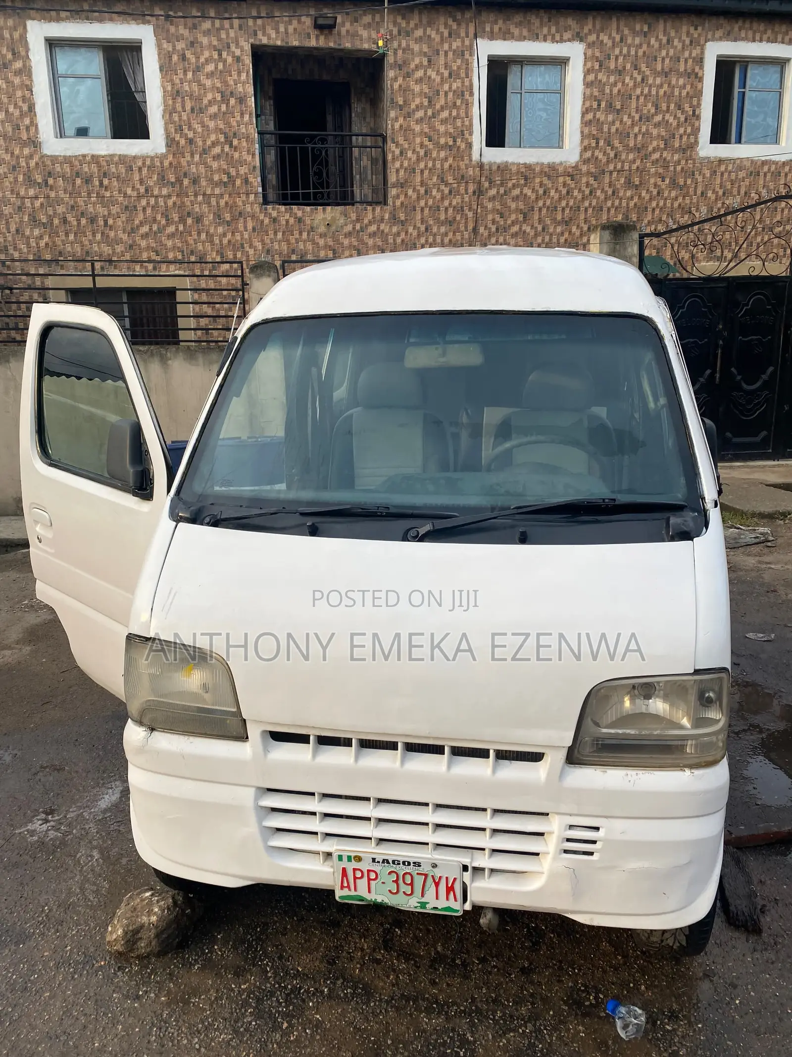 Suzuki APV Minibus 2005 White