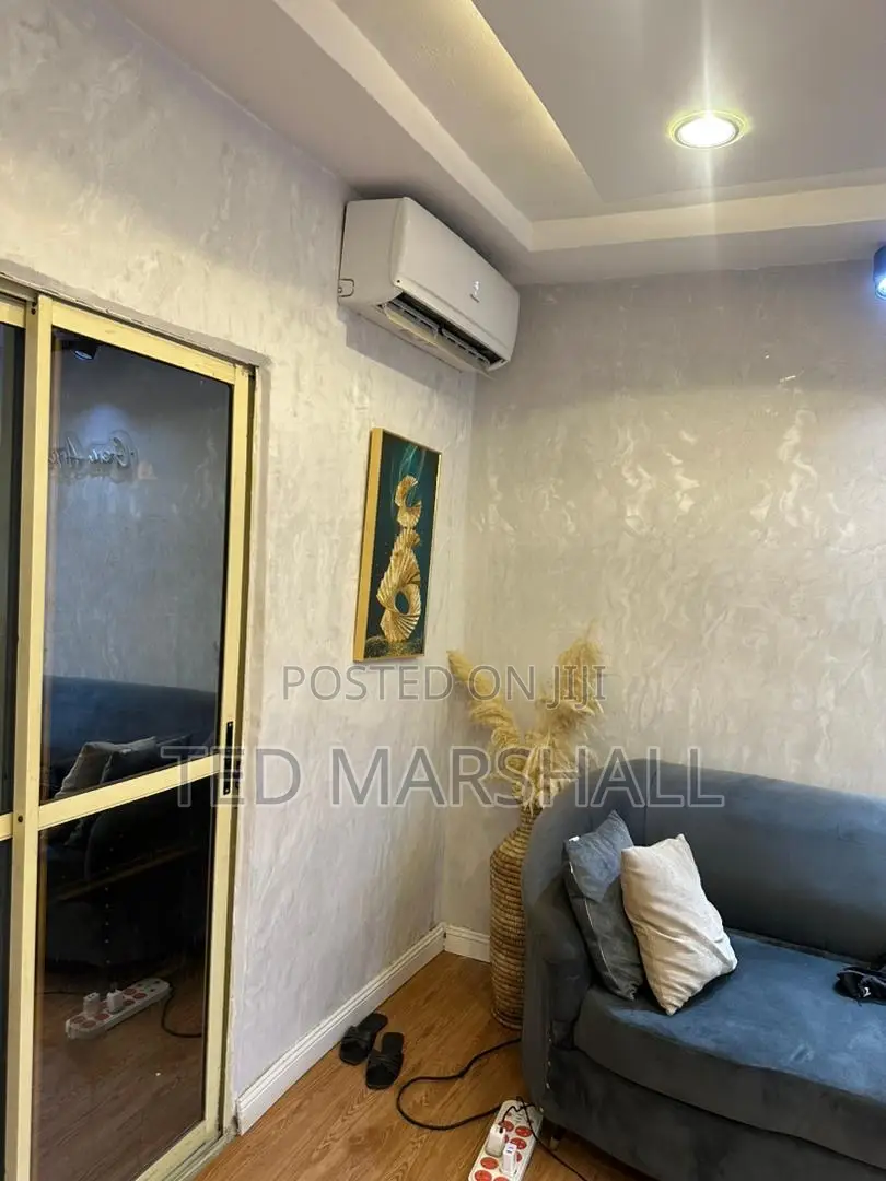 Fully Furnished Makeup Studio at Etete Junction