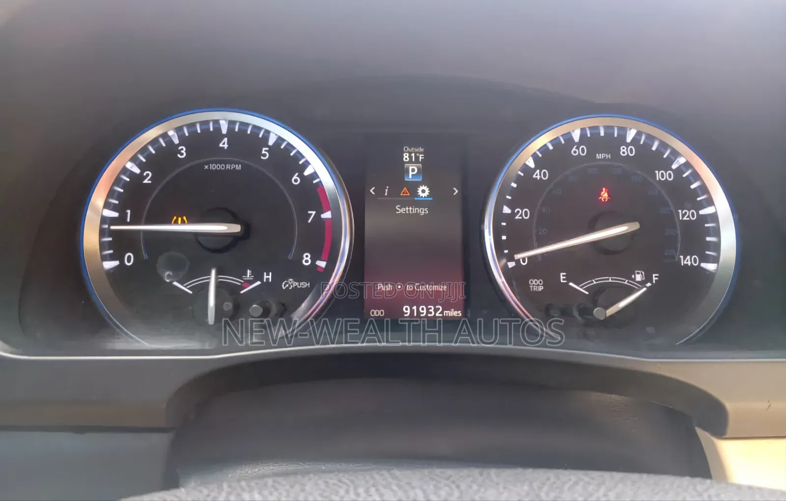 Toyota Highlander XLE V6 4×4 (3.5L 6cyl 6A) 2016 Gold