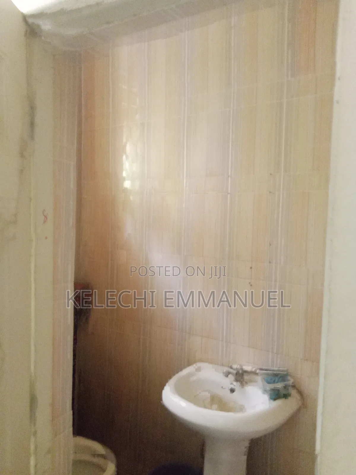 Shop/Office Space Gwarimpa