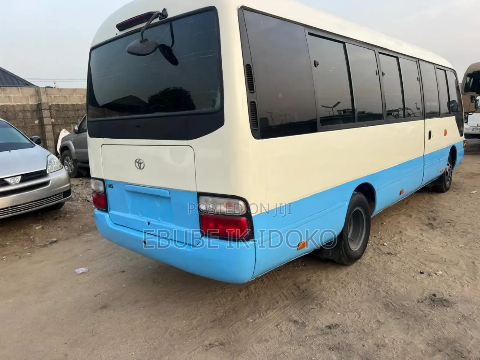 Toyota Coaster 2016 Blue
