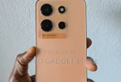 Infinix Note 30 128 GB Rose Gold
