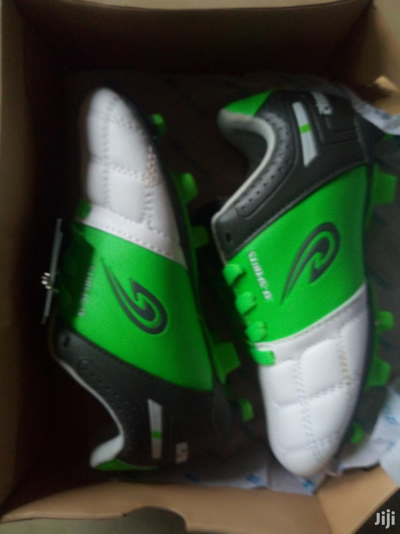 Kids Soccer Boots Is Available Size 31 to 38 Size