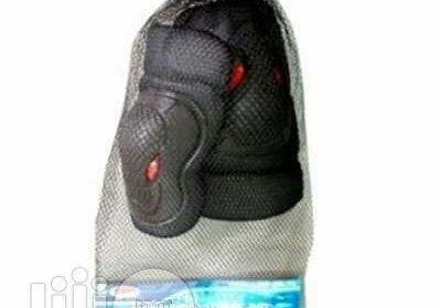 3754273_1469864211101_400x400