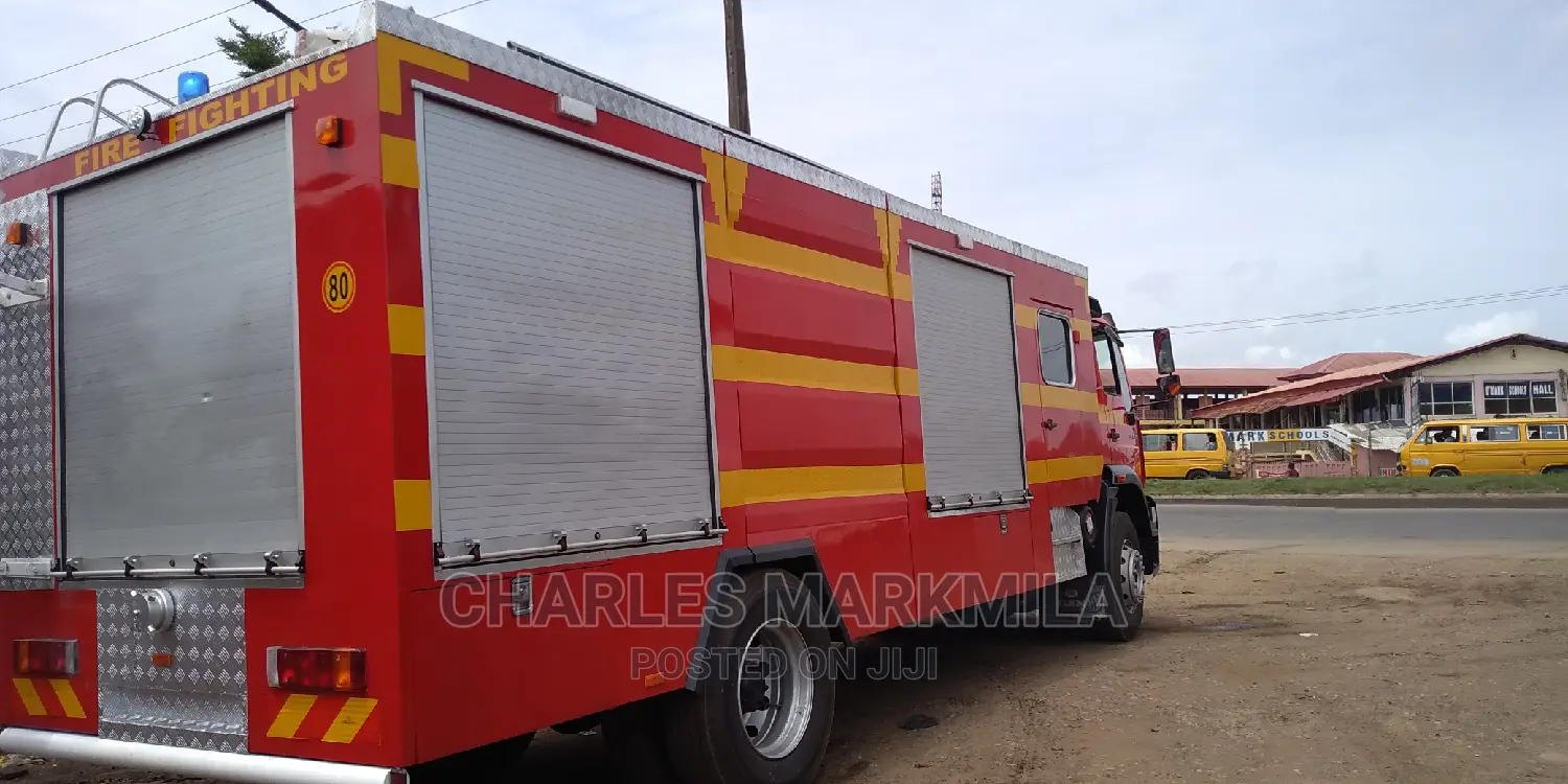 Fire Fighting Truck