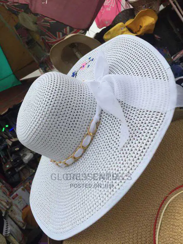 Beauties Beach Hat