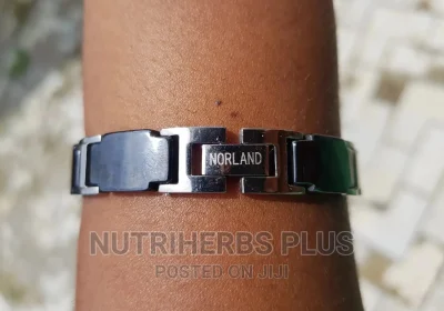 79570349_MTUwMC0xMTI1LWFlNDU3Njg3YmYtMg