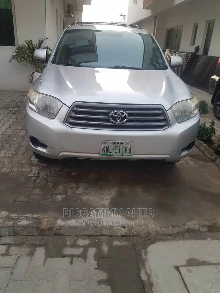 Highlander 2008 Upgraded to 2012 Model