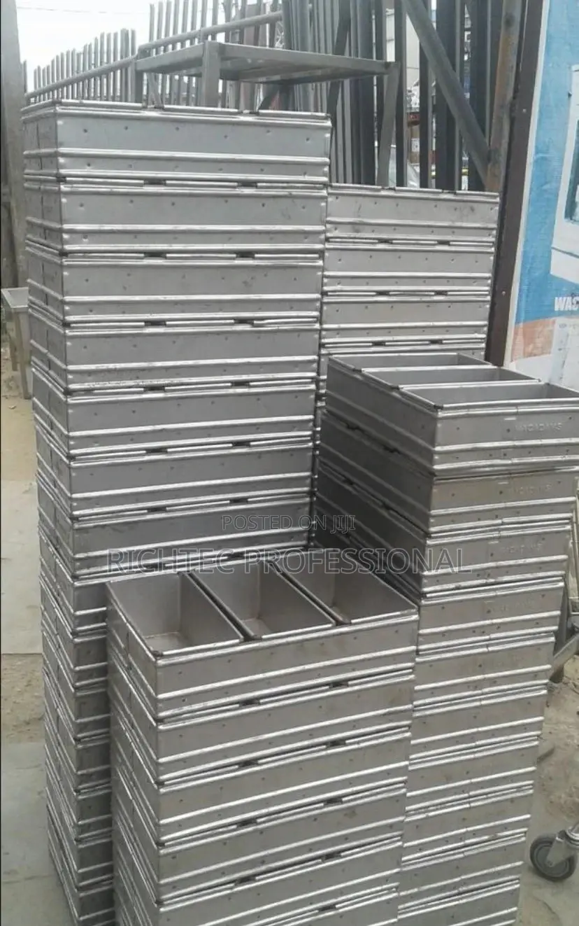 Quality 3 in 1 Bread Pans/ Bakery Tools