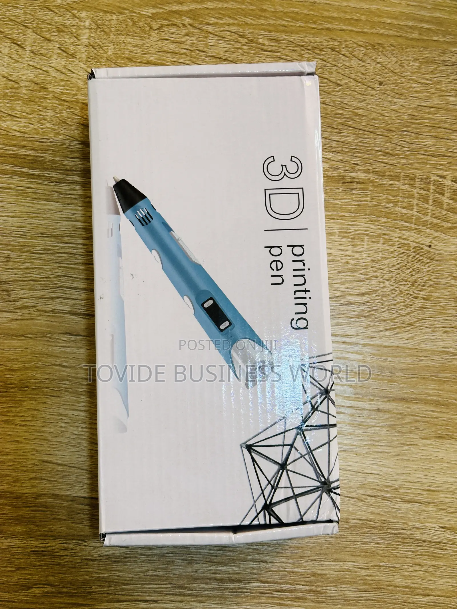 3d Pen With Different Colors of Filament