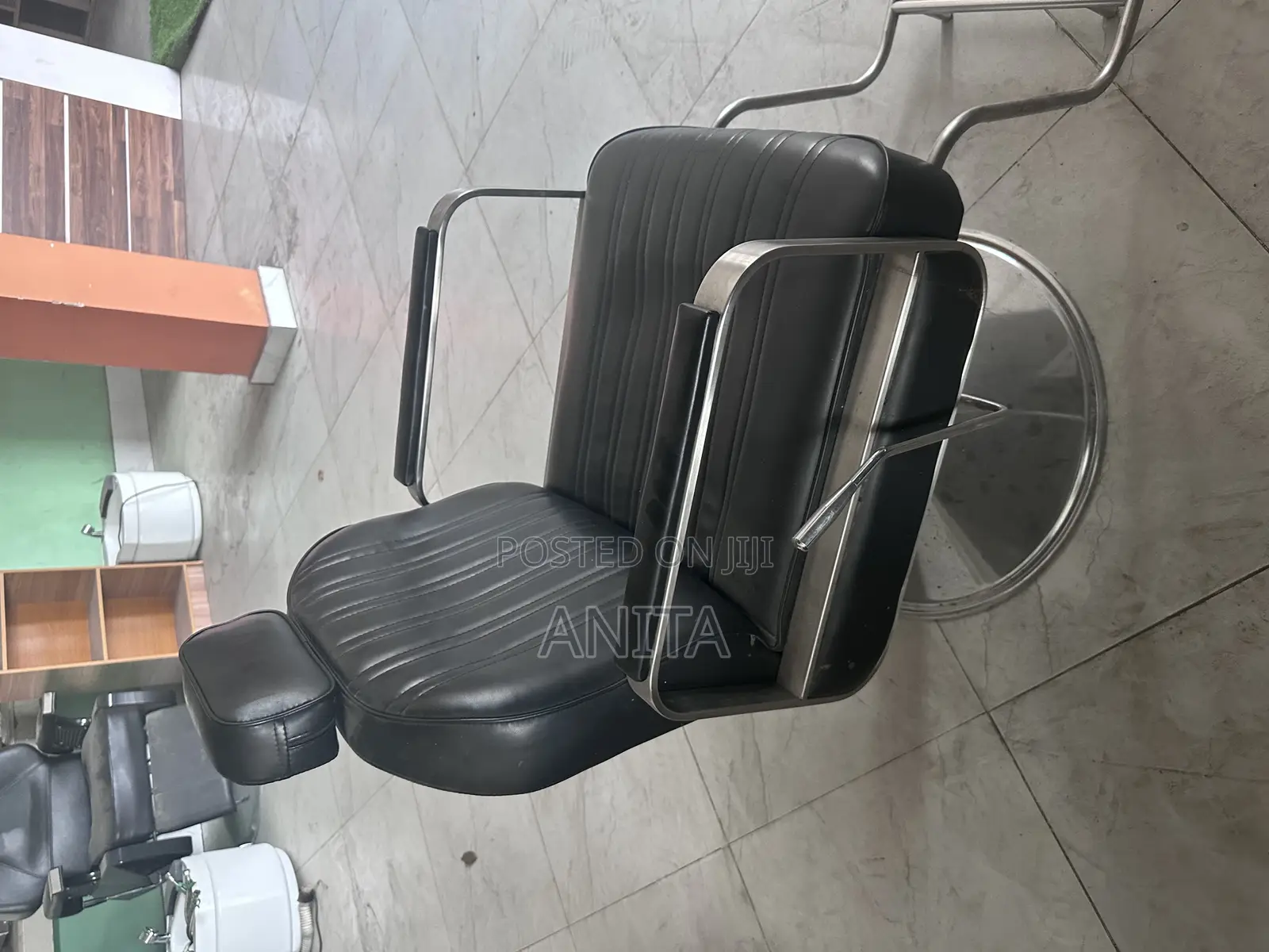 Salon or Barber Chair