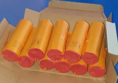 95400400_NzA5LTE1MDAtNzA5MzNjYjU5Yi0x