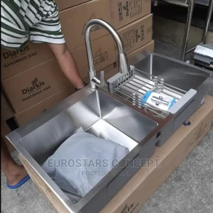 120740065_NzA1LTgxMC05Mjc0Y2I2YTQ5