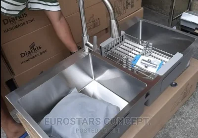 120740065_NzA1LTgxMC05Mjc0Y2I2YTQ5