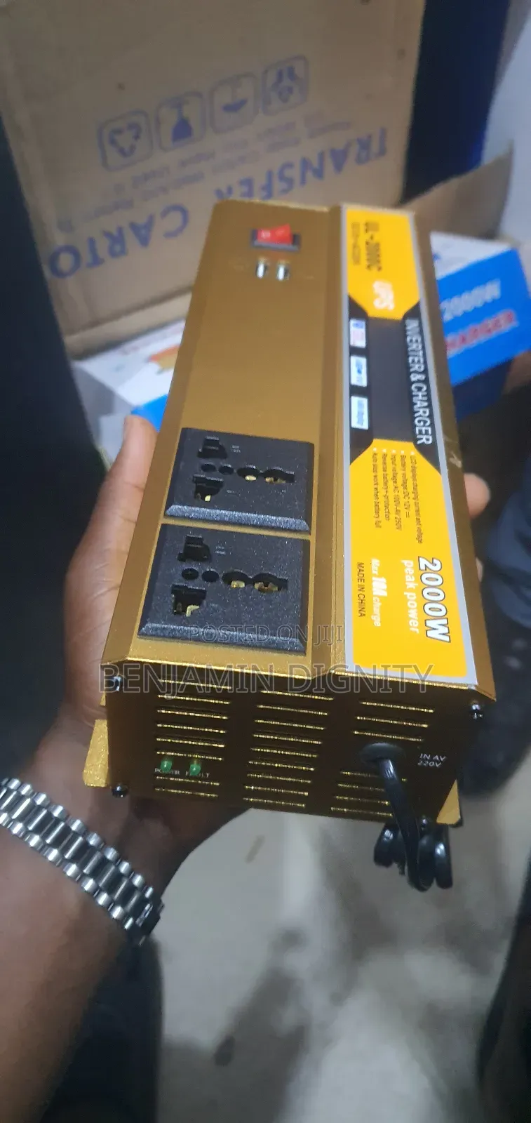 2000watts 12v Solar Inverter With Charger