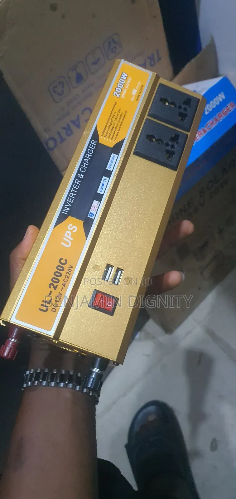 2000watts 12v Solar Inverter With Charger