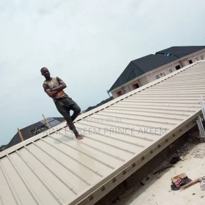 176217848_MTIwMS0xNjAwLTA0OWM2MjU1MjI